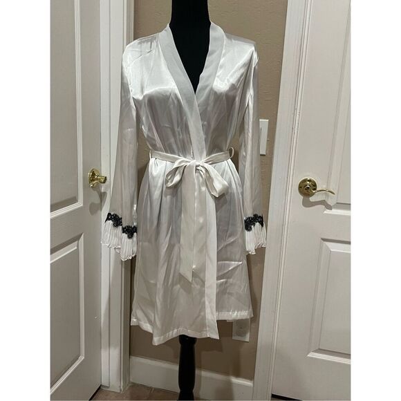 Linea Donatella Other - Linea Donatella white robe with black lace trim and a tie waist